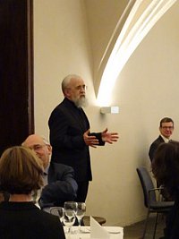 Begrüßung der Gäste im Lutherhaus durch den Bischof von Magdeburg, Dr. Gerhard Feige